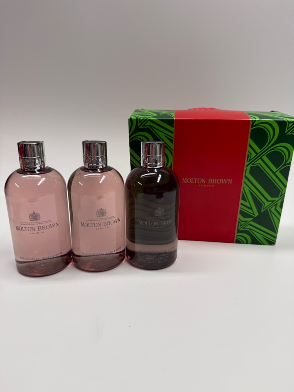 molton brown delicious rhubarb and rose shower gel